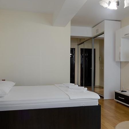 Cozy Apartments - Copou Iasi Exteriör bild